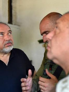 ليبرمان يطالب بالإسراع في هدم منزل منفد عملية حلميش