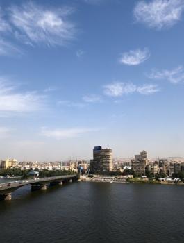 لزلزال مدمر 