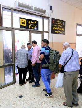 الحجز المسبق عبر معبر الكرامة 