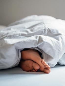 السهر والموت 