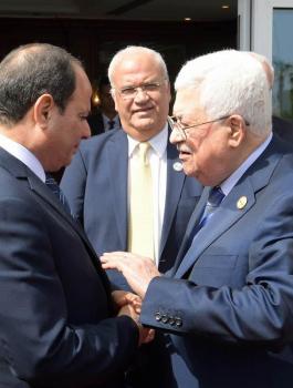 عباس وعبد الفتاح السيسي 