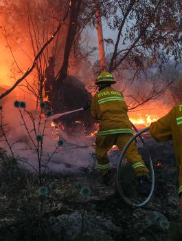 اشتعال حرائق في مستوطنات غلاف غزة 