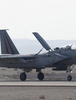 سلاح الجو الاسرائيلي وفيضانات في قاعدة عسكرية 