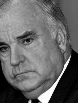 وفاة المستشار الأسبق هيلموت كول