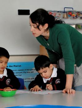 بعد غيابهم منذ 1990- معلمون فلسطينيون في مدارس الكويت