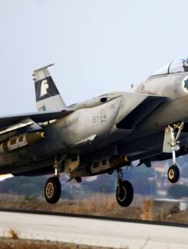 قصف اسرائيلي على مطار التيفور العسكري السوري 