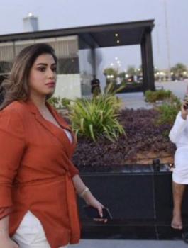 سعوديات بدون عباءة 