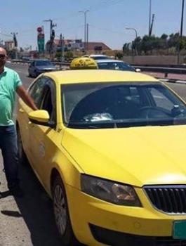 اسرائيل تسمح للسيارات الفلسطينية بالدخول 