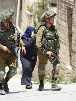 اعتقالات في بلدة يعبد 