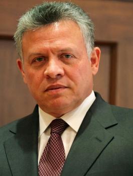 العاهل الأردني يوافق على تعديل حكومي شمل 7 وزراء ونائبين