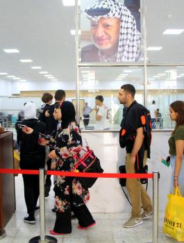 موعد عمل معبر الكرامة 24 ساعة 