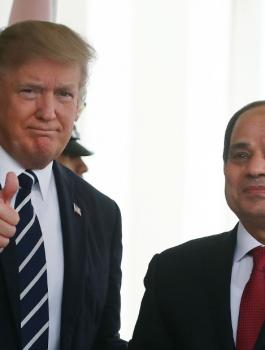 ترامب يتصل بالسيسي لبحث الأزمة الخليجية