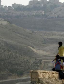 قادة المستوطنون والضم 