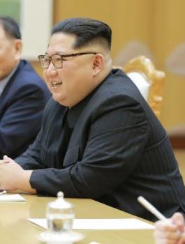 الزعيم الكوري الشمالي وكوريا الجنوبية 