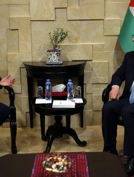 الحمد الله واطباء بلا حدود 