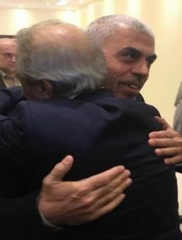 السنوار وماجد فرج اتفقا على أن سلاح المقاومة حق للشعب الفلسطيني