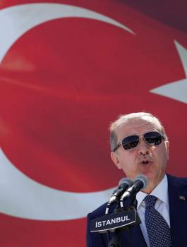 اردوغان والصناعات العسكرية التركية 