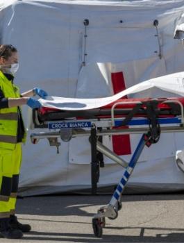 وفيات في ايطاليا 