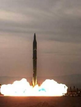 الصواريخ الحوثية وايران 