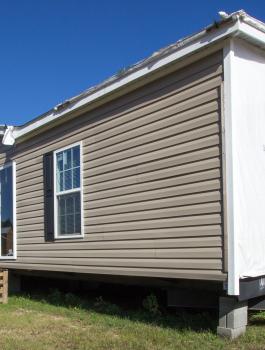 لصوص يسرقون منزلاً متنقلاً يزن 10 طن لعجوز 70 عاماً في بريطانيا