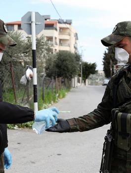 البنك الاسلامي والحكومة الفلسطينية 