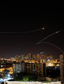 إطلاق صواريخ من غزة