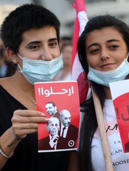 عون والتظاهرات في لبنان  