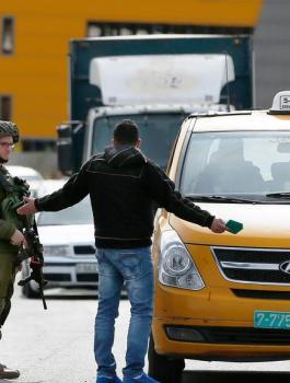 حواجز اسرائيلية حول رام الله 