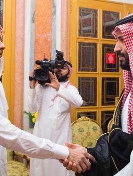 نجل خاشقجي يغادر السعودية 