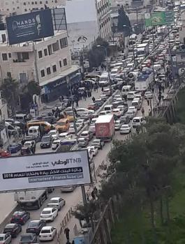 ازمة قلنديا والحكومة الفلسطينية 