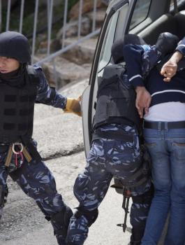 تسريب اراض للمستوطنين في فلسطين 