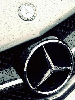 النازيون في شركة مرسيدس 