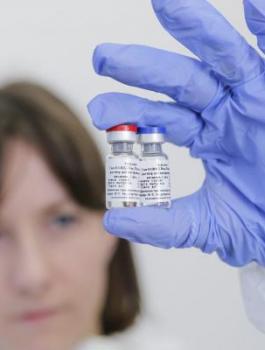 176-162003-russian-official_700x400