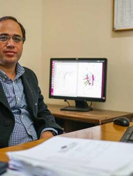 أستاذ في جامعة بيرزيت يطور دراسة قد تنتج أدوية جديدة للسرطان