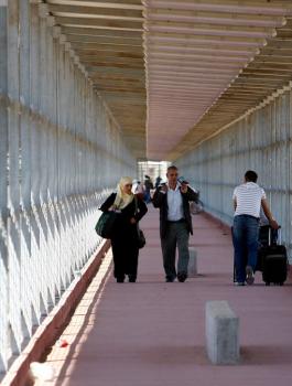 اغلاق حاجز ايرز 