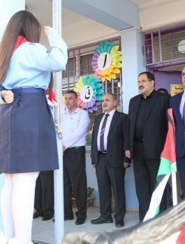 اسرائيل والمانحين لوزارة التربية الفلسطينية 