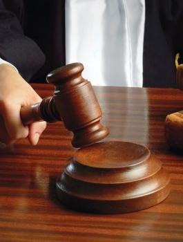 االأشغال الشاقة 15 عاما وغرامة مالية لمدان