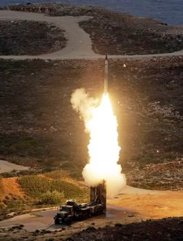 إسرائيل لروسيا: إن زودتم نظام الأسد بصواريخ S-300 فأننا سنقصفها