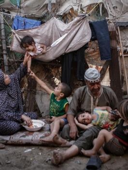 الرئيس الاسرائيلي يبرأ دولة الاحتلال من أزمة غزة ويتهم حماس بالمسؤولية