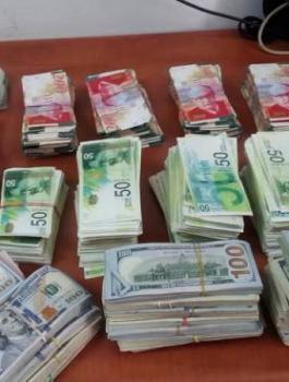 الشرطة تكشف ملابسات سرقة 400 ألف شيقل 