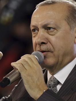 اردوغان والقنصل السعودي في تركيا 