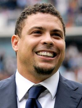 رونالدو وبلد الوليد 