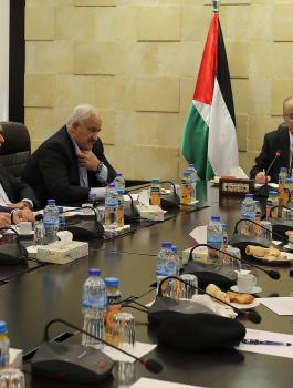 الحمد الله وقادة المؤسسة الأمنية 