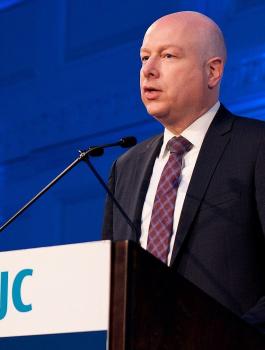 غرينبلات والقيادة الفلسطينية 