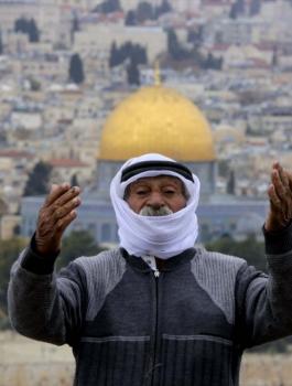 وسم "القدس عاصمة فلسطينة الأبدية" يتصدر أعلى الهاشتاغات تداولاً على تويتر
