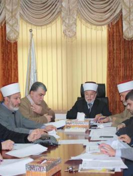 مجلس الإفتاء: شعبنا لن يرضخ أمام تهويد التعليم ومنع الأذان