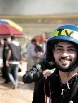 الصحفي احمد ابو حسين 