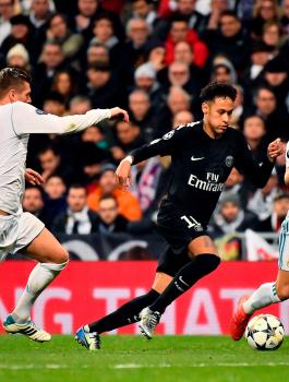 وكيل أعمال إسرائيلي يجهز خطة لانتقال نيمار إلى ريال مدريد