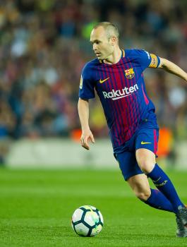 برشلونة وانييستا 