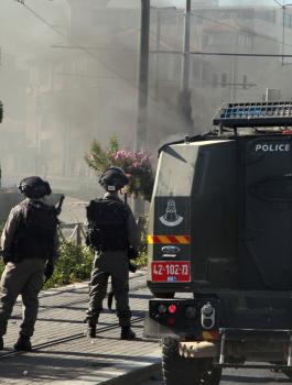 قمع مسيرة تضامنية مع الاسيرة هبة اللبدي 